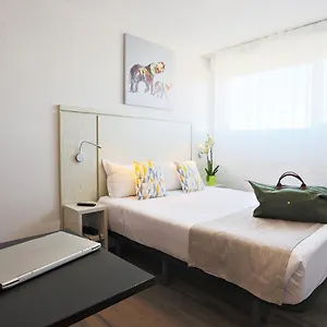 3* Aparthotel Park Wilson Airport